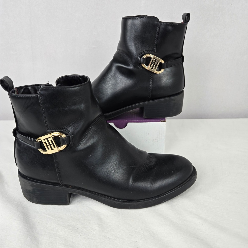Tommy Hilfiger Black Leather Ankle Boots Gold Buckle Size 8.5M